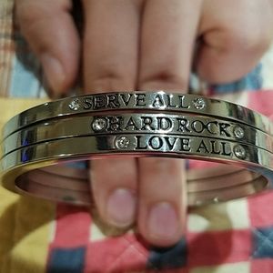 Hard Rock Cafe 3pc Bangle Bracelet Set